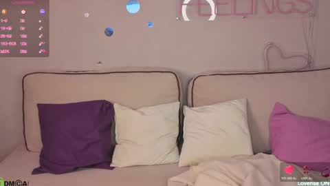 Snapshot of berta_kelly chatting on 05-14-26, 12:17 Berta online show from 05-14-26, 12:17