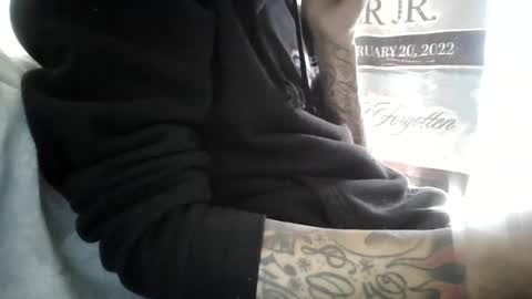 Snapshot of bertdollaz757 chatting on 11-28-25, 03:36 ToxicPipe757 online show from 11-28-25, 03:36