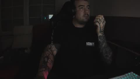 Snapshot of berto3389 chatting on 02-20-26, 03:03 berto3389 online show from 02-20-26, 03:03