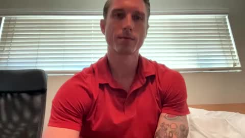 Snapshot of bestcoast35 chatting on 02-25-25, 08:30 Bestcoast3579 online show from 02-25-25, 08:30