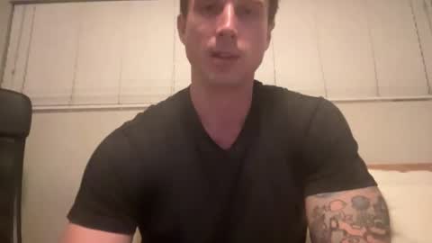 Snapshot of bestcoast35 chatting on 11-08-25, 07:08 Bestcoast3579 online show from 11-08-25, 07:08