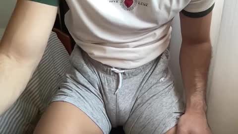 Snapshot of bestdick1991 chatting on 09-15-25, 03:01 BEST online show from 09-15-25, 03:01