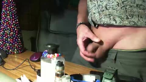 bestes001 online show from 12-22-25, 01:13