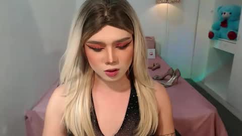 bestgirljulia online show from 10-10-25, 04:11