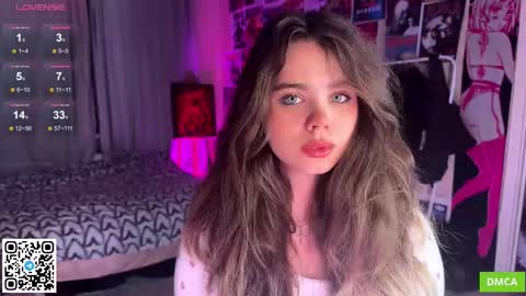 Emily  Stream every day  online show from 10-09-25, 06:17