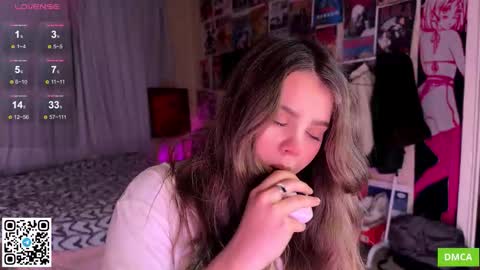 Emily  Stream every day  online show from 10-14-25, 05:25