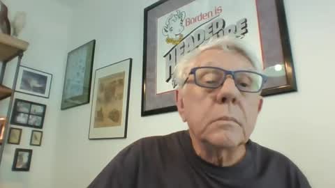 Snapshot of bestshot1951 chatting on 12-09-24, 07:50 bestshot1951 online show from 12-09-24, 07:50