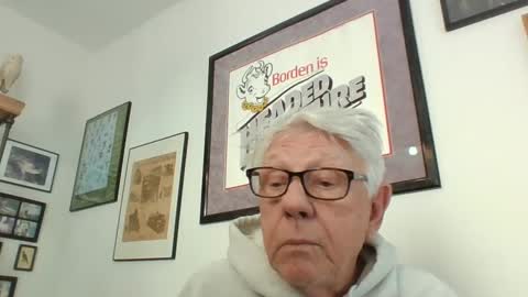 Snapshot of bestshot1951 chatting on 12-12-24, 01:49 bestshot1951 online show from 12-12-24, 01:49