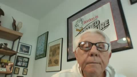 Snapshot of bestshot1951 chatting on 12-15-24, 06:15 bestshot1951 online show from 12-15-24, 06:15