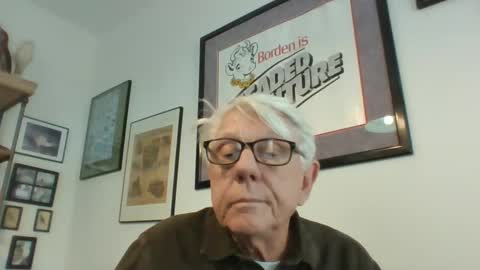 Snapshot of bestshot1951 chatting on 12-20-24, 03:42 bestshot1951 online show from 12-20-24, 03:42