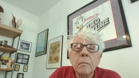 Snapshot of bestshot1951 chatting on 01-02-25, 05:07 bestshot1951 online show from 01-02-25, 05:07