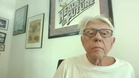 Snapshot of bestshot1951 chatting on 10-24-25, 05:53 bestshot1951 online show from 10-24-25, 05:53