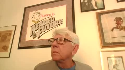 Snapshot of bestshot1951 chatting on 12-16-25, 01:05 bestshot1951 online show from 12-16-25, 01:05