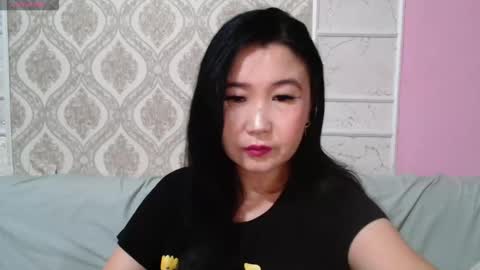 Snapshot of bet_lu chatting on 09-20-25, 05:52 Bet Lu online show from 09-20-25, 05:52