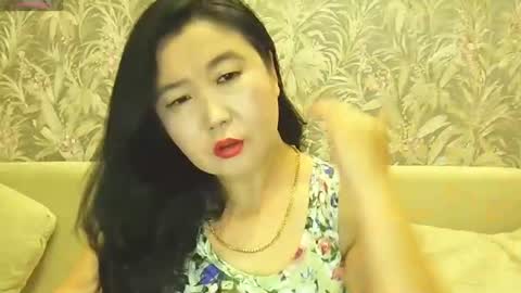 Snapshot of bet_lu chatting on 07-19-26, 06:44 Bet Lu online show from 07-19-26, 06:44