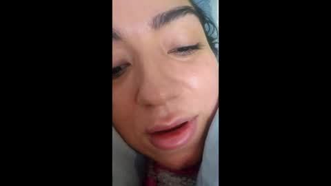 Snapshot of betancourthneftali chatting on 12-17-25, 02:34 Vikky online show from 12-17-25, 02:34