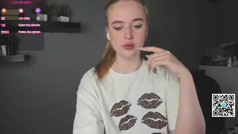 Snapshot of betany_fokss chatting on 07-17-26, 02:18 Bella Schedule GMT2 Mon Tue Wed Thu Fri Sat Sun 8 am from 2pm online show from 07-17-26, 02:18