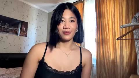 Naomi online show from 07-28-26, 10:43