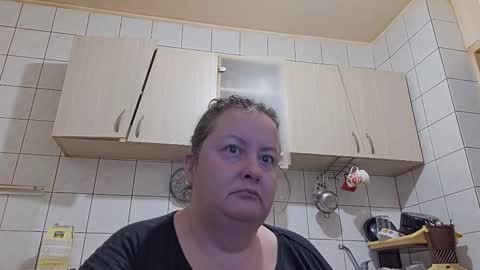 bethnorth online show from 09-29-25, 01:55