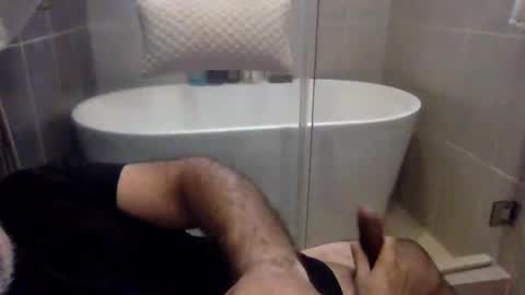 Snapshot of betoooox chatting on 01-08-26, 02:41 Virtual Gentleman online show from 01-08-26, 02:41