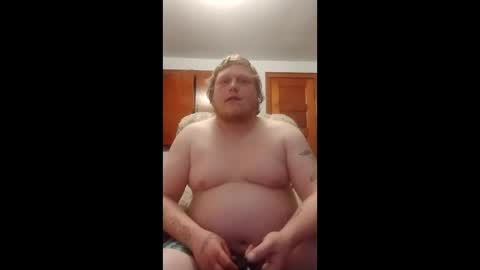 Snapshot of betthisissmall chatting on 03-22-26, 06:28 betthisissmall online show from 03-22-26, 06:28