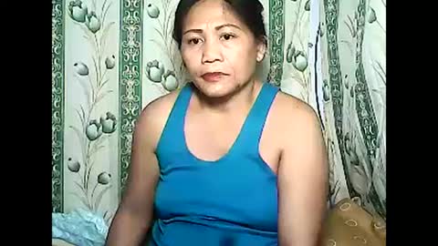 betty_83 online show from 12-18-24, 11:45