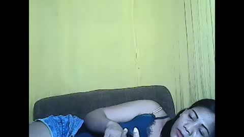 betty_83 online show from 11-04-25, 12:04