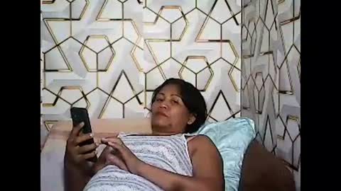 betty_83 online show from 04-07-26, 11:43