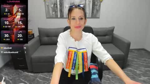 Betty online show from 04-11-26, 06:51