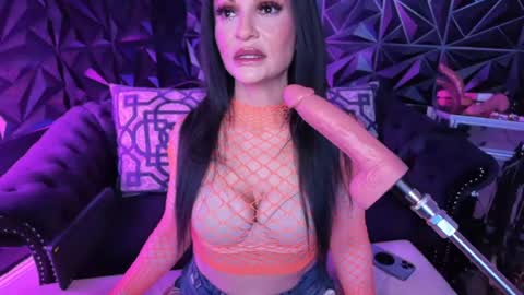 NatashaxoBangs online show from 06-15-26, 12:13
