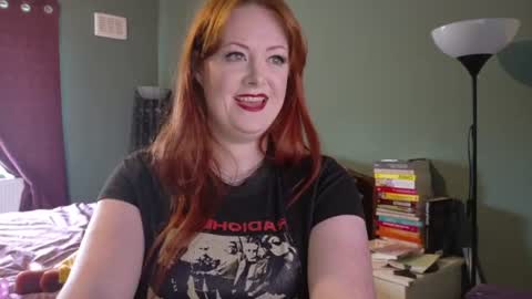 Snapshot of bettybonvoy chatting on 06-10-26, 03:44 Betty Bonvoy online show from 06-10-26, 03:44