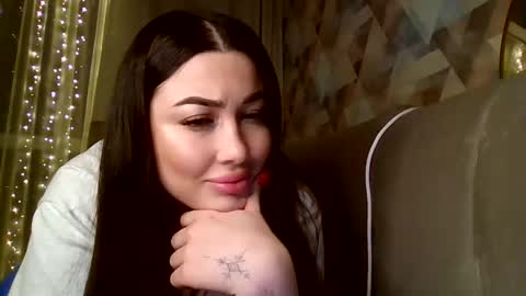 Snapshot of bettyboom13 chatting on 02-09-25, 04:29 Betty online show from 02-09-25, 04:29