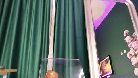 Snapshot of bettyvelvet chatting on 04-17-26, 05:32 Betty online show from 04-17-26, 05:32