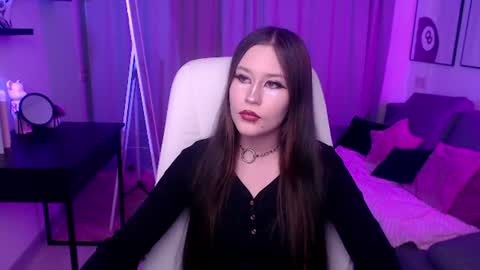 Katie online show from 06-15-26, 07:32