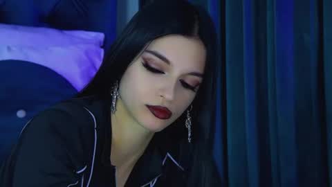 Beverly online show from 07-17-26, 06:42