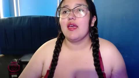 Snapshot of beyota_11 chatting on 10-27-25, 11:36 beyota online show from 10-27-25, 11:36