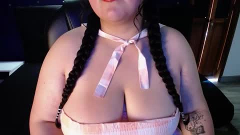 Snapshot of beyota_11 chatting on 11-01-25, 03:03 beyota online show from 11-01-25, 03:03