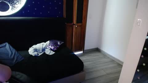 Snapshot of beyota_11 chatting on 11-26-25, 02:51 beyota online show from 11-26-25, 02:51