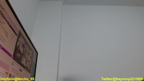 Snapshot of bfernando_05 chatting on 12-20-24, 06:29 BAYRON online show from 12-20-24, 06:29