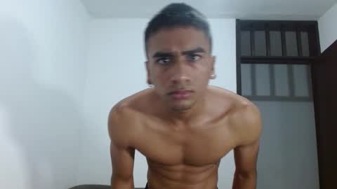 Snapshot of bfernando_05 chatting on 01-11-25, 06:35 BAYRON online show from 01-11-25, 06:35
