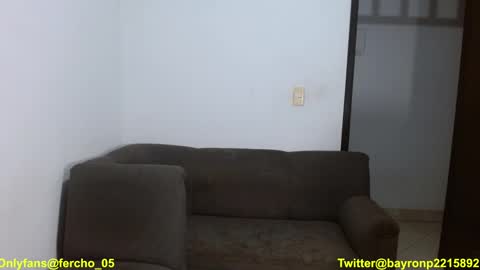 Snapshot of bfernando_05 chatting on 01-18-25, 07:28 BAYRON online show from 01-18-25, 07:28