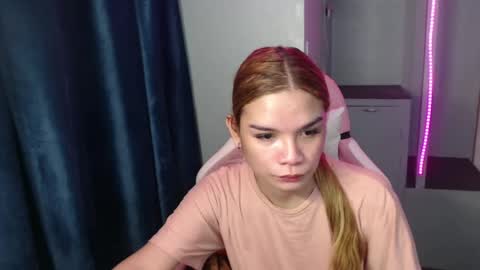 Snapshot of bheefuck52 chatting on 01-12-25, 06:17 bhee52 online show from 01-12-25, 06:17