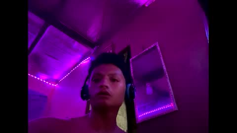 Snapshot of bhillrhey121103 chatting on 01-05-25, 04:48 bhillrhey121103 online show from 01-05-25, 04:48