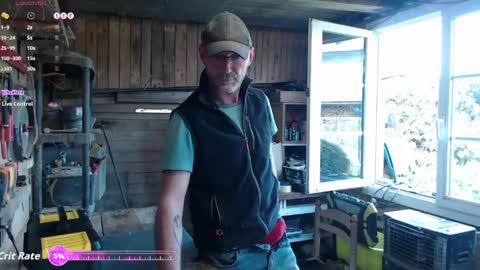 Snapshot of bi_french69 chatting on 04-14-26, 11:49 My name is David and if you like public exhibitions you wont be disappointed with me LoL - My favorite vibes is 44 online show from 04-14-26, 11:49