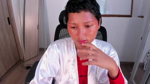 Snapshot of bianca_and_maxwell chatting on 06-05-26, 01:28 bianca and maxwell online show from 06-05-26, 01:28