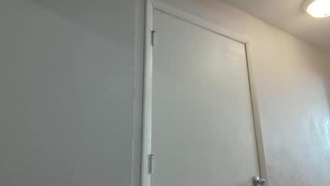 Snapshot of biancadoesitright chatting on 03-31-26, 07:47 biancadoesitright online show from 03-31-26, 07:47