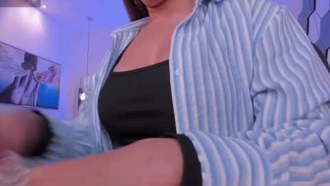 Snapshot of biancapierce_ chatting on 11-07-25, 12:05 Bianca Pierce online show from 11-07-25, 12:05