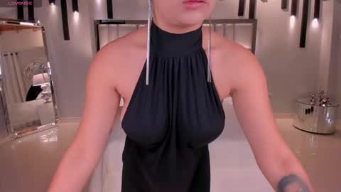 Snapshot of biancapierce_ chatting on 11-24-25, 12:16 Bianca Pierce online show from 11-24-25, 12:16