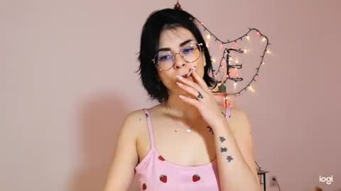 Snapshot of bibitina chatting on 05-06-26, 05:14 innasugarwild online show from 05-06-26, 05:14