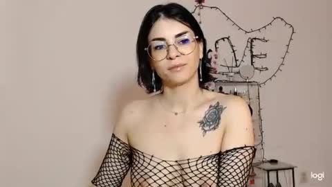 Snapshot of bibitina chatting on 06-10-26, 04:17 innasugarwild online show from 06-10-26, 04:17